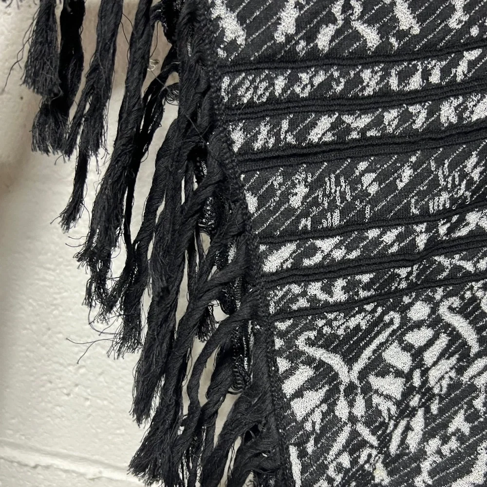 Free People Black Silver Boho Fringe Open Front Cardigan Kimono XS/S Oversized - Picture 10 of 13